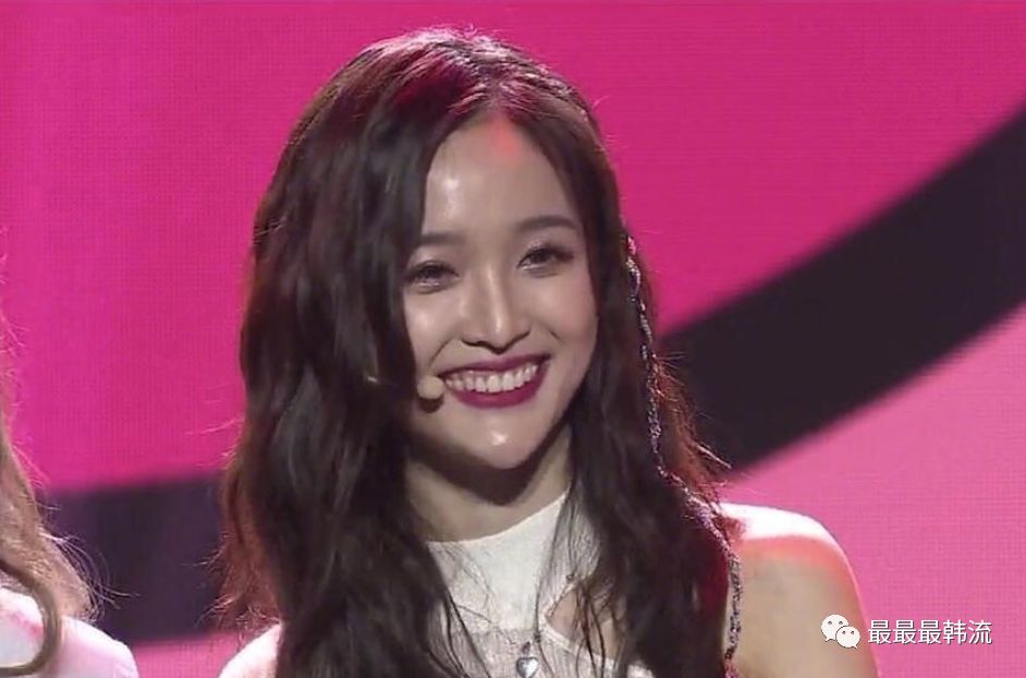 下巴戳死人?吴宣仪真的变脸了吗?