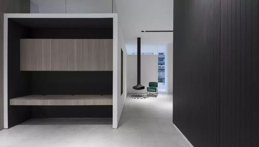 高级灰+粗犷石材,打造独具意境的艺术格调