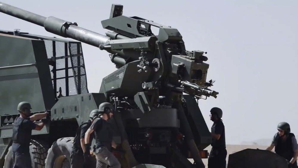 以色列艾尔比特公司研制的ATMOS 155毫米卡车炮
