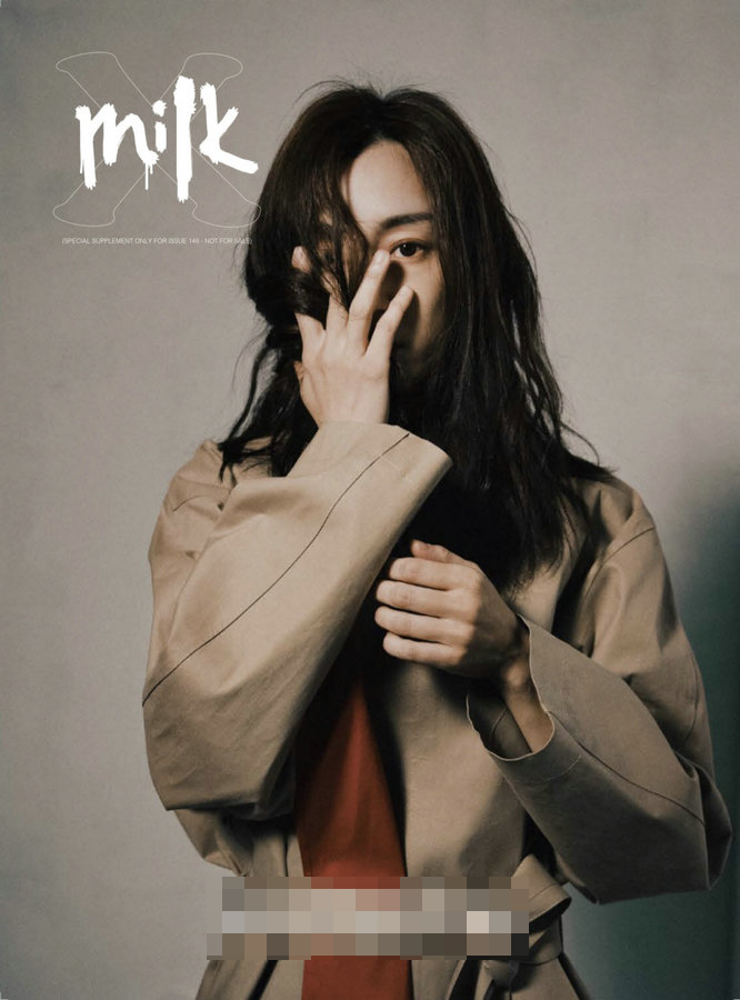 范玮琪登杂志封面 展现不俗时尚驾驭力