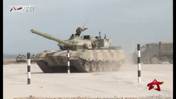 点击查看大图 【蜗牛扑克】坦克大赛落幕中国队夺得亚军 俄罗斯队五连冠