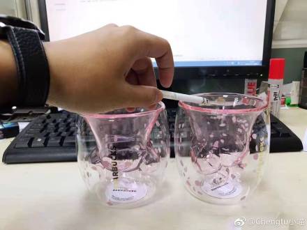 小两口去饭店找刺激 !每日轻松一刻3月2日晚间版