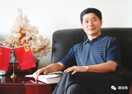 儋州那大凤凰城国际娱乐中心 姓这四个姓氏的人,差点可以在清朝留明朝的发型?