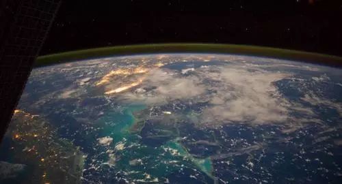 早fun|忘记带纸怎么办?走!去共享纸巾机上领一