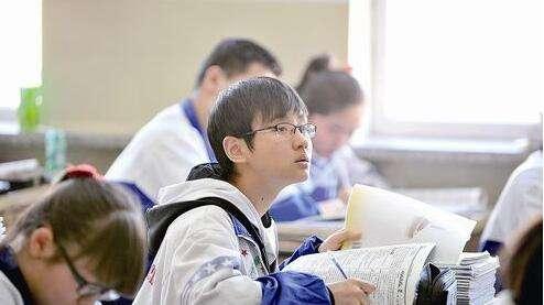 教育部:2019年秋季起 全国高中分步实施新课程