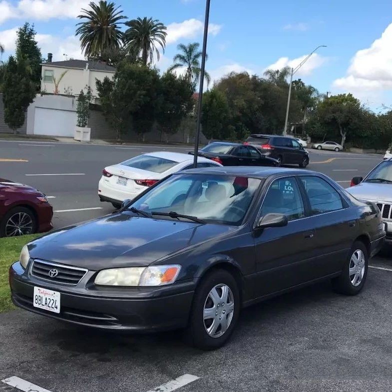 汽车20年没多大进步？不信试试这辆1999年的老凯美瑞