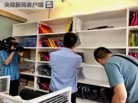 上海警方破获一起特大非法出售发票和虚开增值