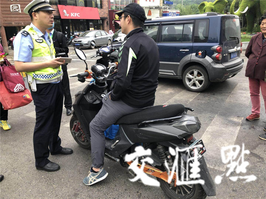南京交警即日起严查无牌二轮车 车辆将被暂扣