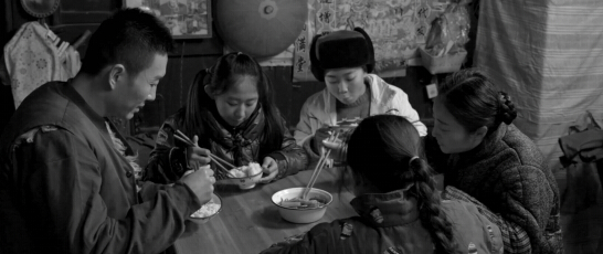 《慈爱的心2》7月23日,揭秘山区留守儿童的生