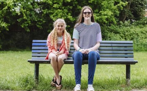 世界第一高妹12岁身高1米88 6岁就快1米5!