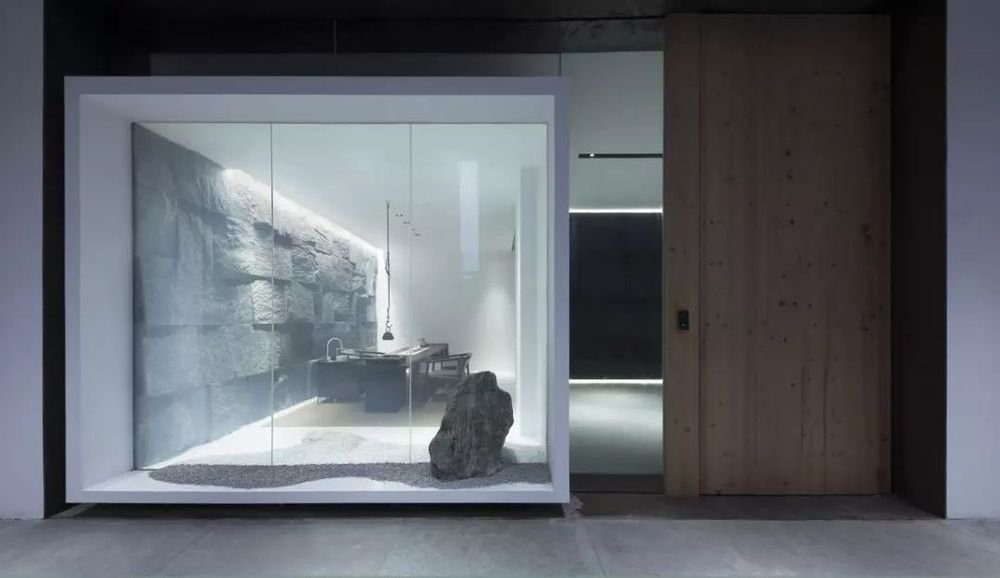 高级灰+粗犷石材,打造独具意境的艺术格调