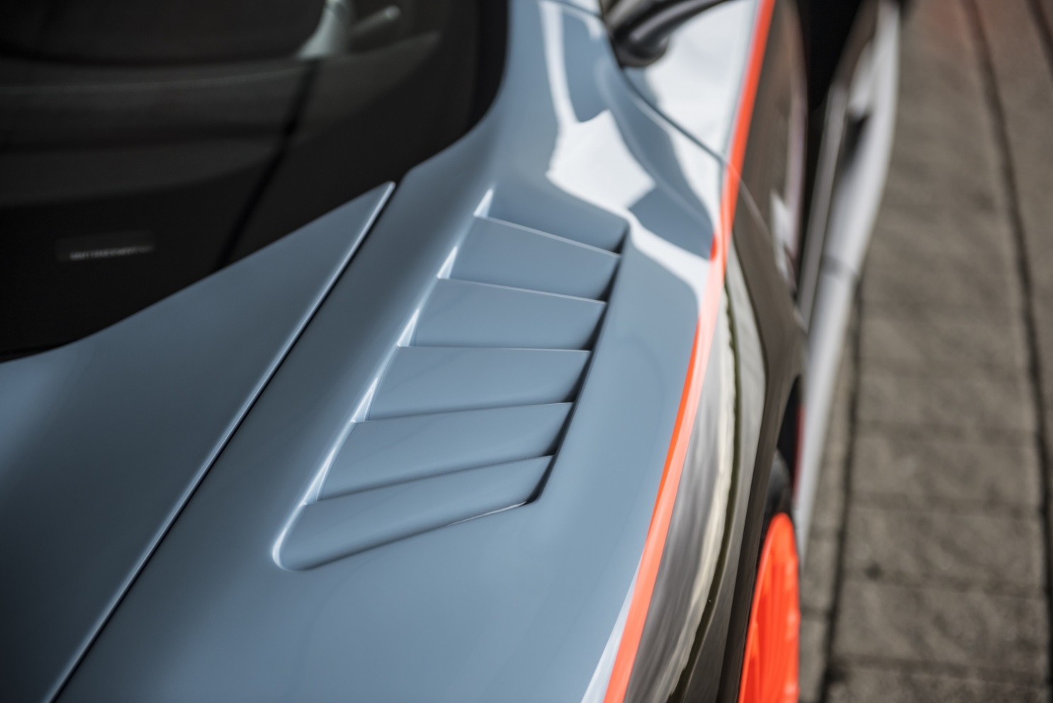 迈凯伦打造675LT定制版车型 F1 GTR“长尾”赛车涂装
