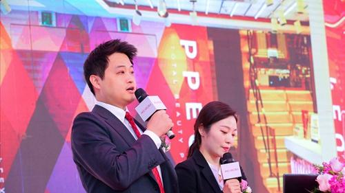 奥园健康生活集团副总裁白承敏致辞