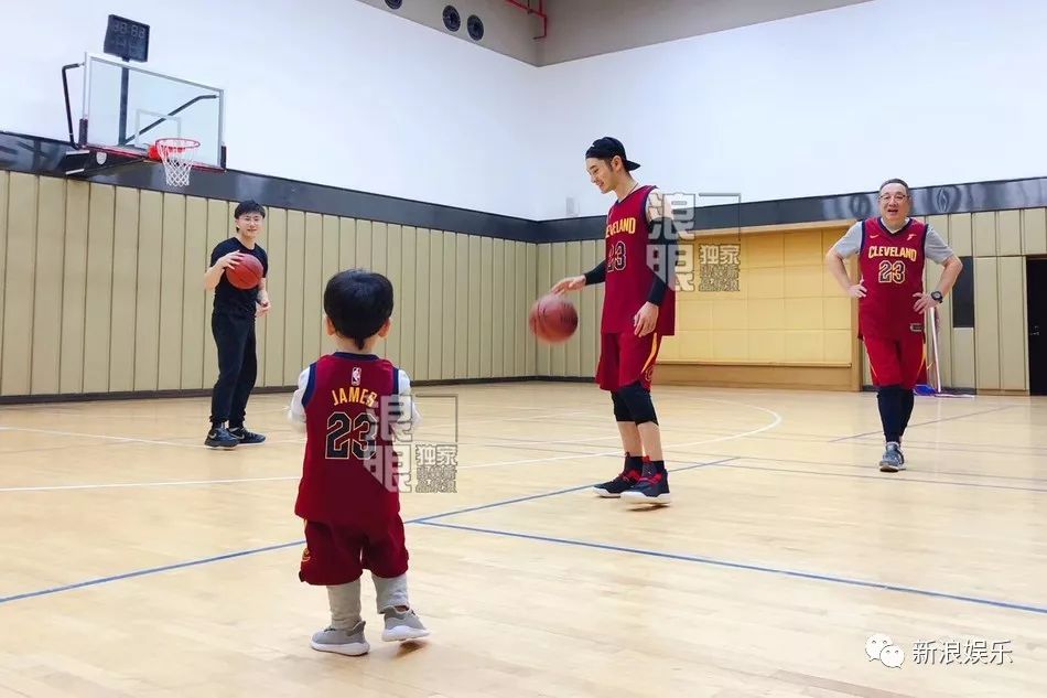 图说 | 小海绵太萌了吧！王思聪这话真够扎心的！