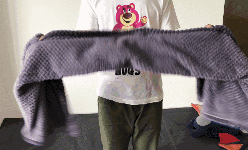 柔软到想抚摸千万遍的贝贝绒小毛毯我想每天都和你一起睡