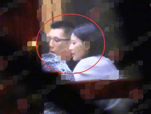 俞飞鸿恋情曝光？与神秘男子同居过夜一夜未出