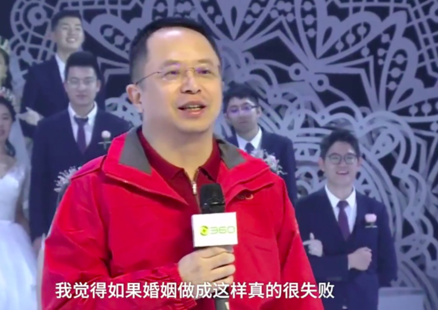 大本赢娱乐官方网站,安卓系统独占80%市场,比尔盖茨大叹入局太晚,损失达4000亿美元
