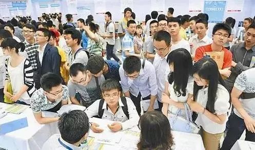 沈阳基层公共岗位招录914人!大专学历就行,每