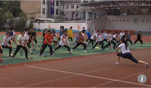 港媒称中国学校体育教育亟待加强:体育锻炼有