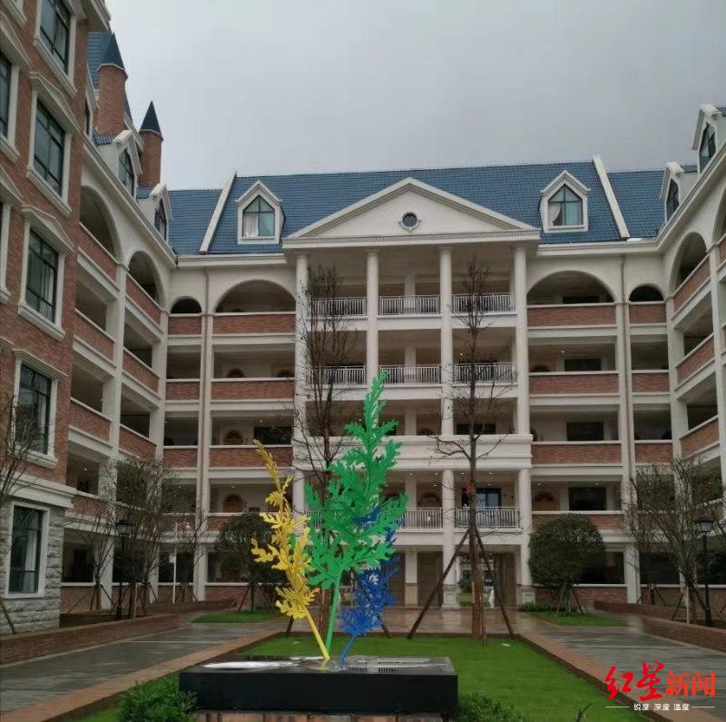 星海集团董事长_云南省宣威市星海皇楼大酒店:彩云之南俯瞰酒店