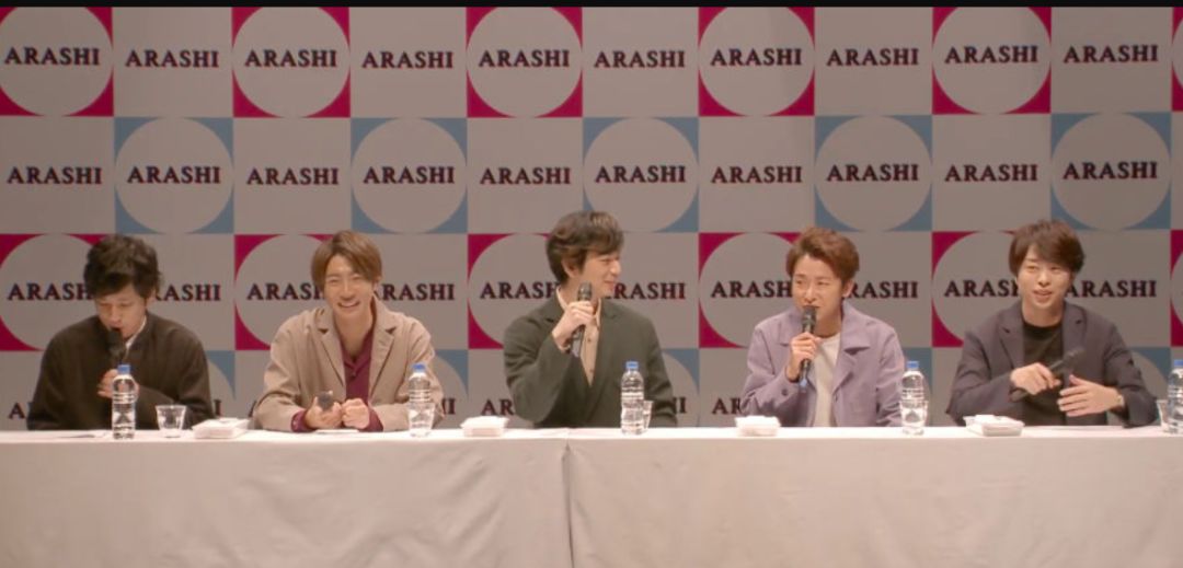 建团周年才有了社交账号 这个日本国民天团也太难了吧 A Ra Shi 新浪新闻