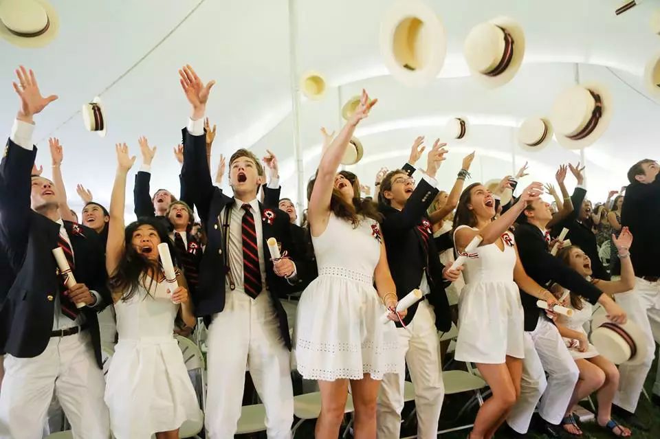 在美国:穷人的孩子在减负,富人的孩子在苦读