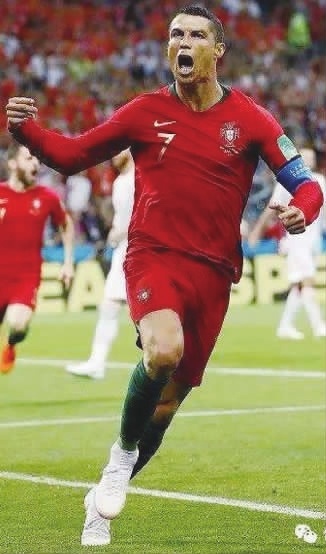 C罗扛着葡萄牙前进 摩洛哥成首支出局球队