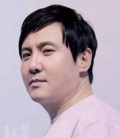 沈腾姐姐爆沈腾照片,从军艺校草到中年大叔经历了什么