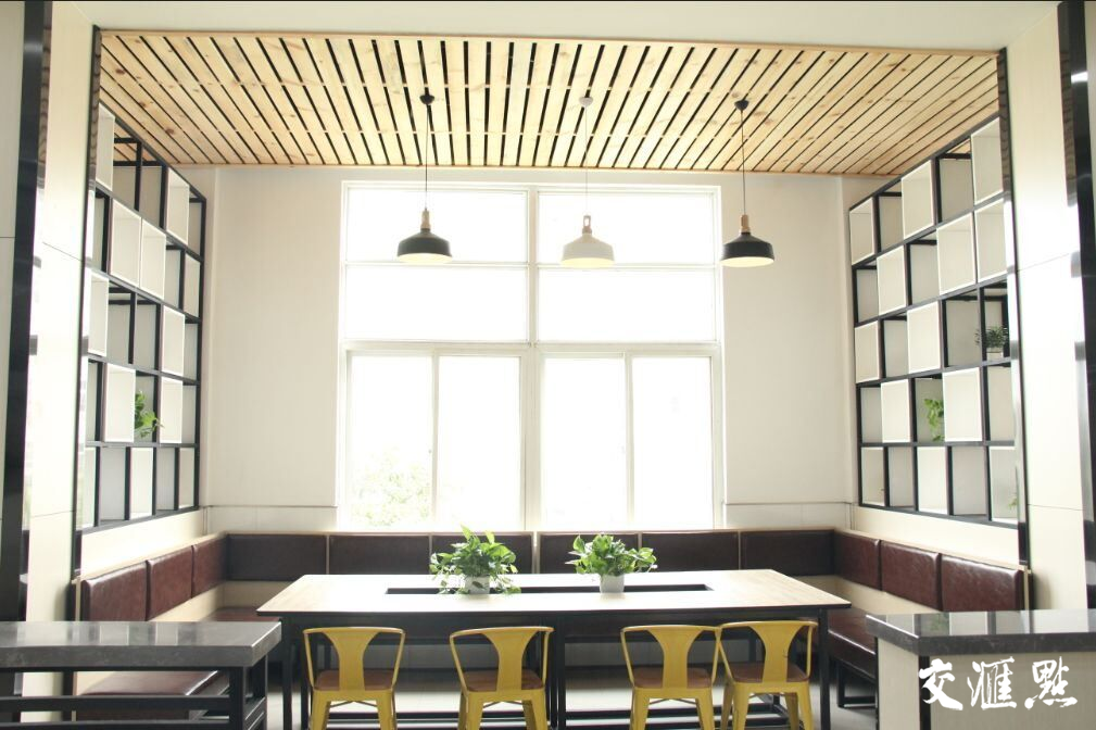 扬州大学瘦西湖校区老食堂翻新成“网红餐厅”