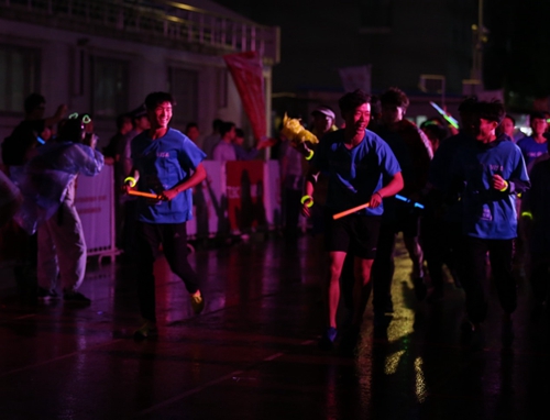 北大夜奔暨北京大学第五届年度校园体育之夜举行