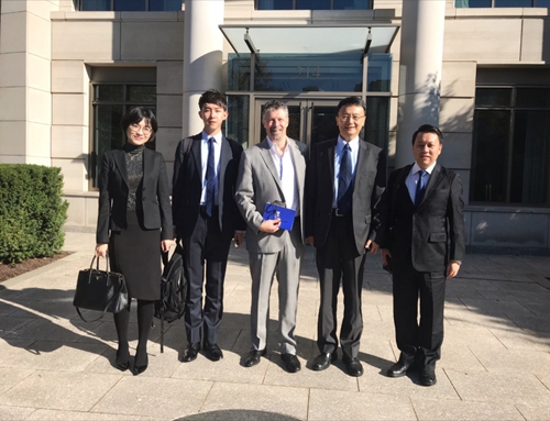 国关学院院长贾庆国教授率团出访美国