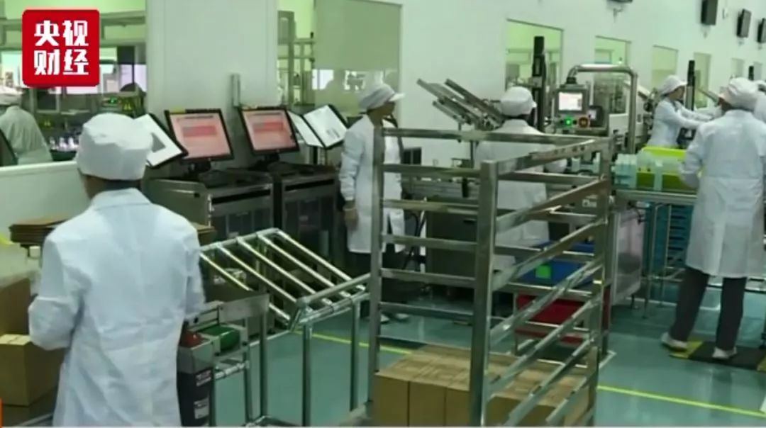 曝光!多款知名韩国品牌化妆品重金属超标,第一