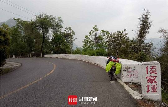 ���Ծ�������������һ·���Ϻ����˳ɶ�������Ŀ�ĵ���������