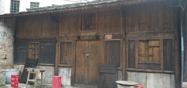 「橘子平台手机账号注册」超范围采集个人信息,金山词霸、墨迹天气等多款APP被点名
