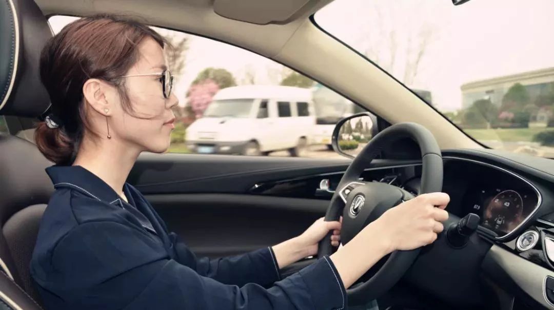 长安睿骋CC | 明明可以靠颜值，可它赢在了内在！