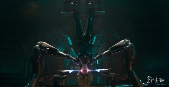 漫威《惊奇队长》CG特效画面曝光 女神倒地惹人怜惜