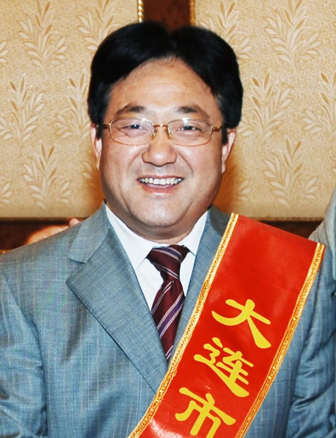 2006年，陈永开出席表彰会（图片来源：视觉中国）