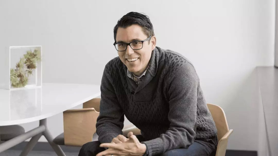 叫板特斯拉!亚马逊投47亿巨资,电动车黑马强势