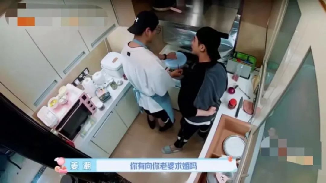 被锤了!他自曝离婚是“假离婚”?