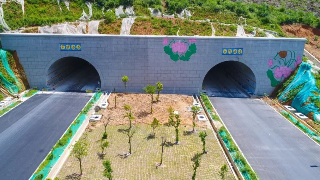 消息!粤西两条高速预计国庆前通车,茂名湛江到