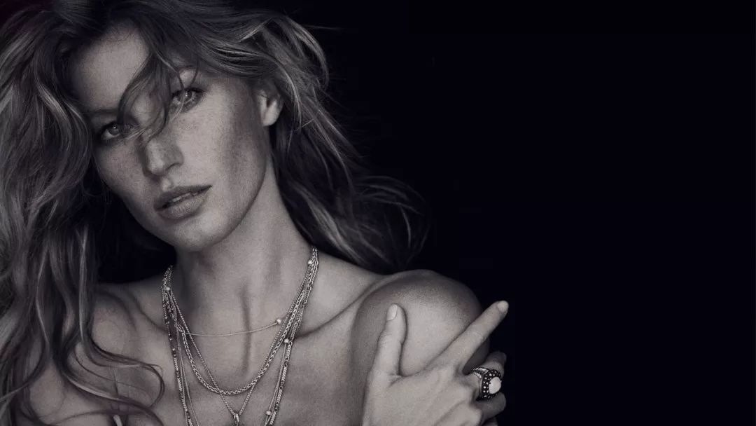 8月分手季?史上最贵模特和NFL最伟大四分卫告