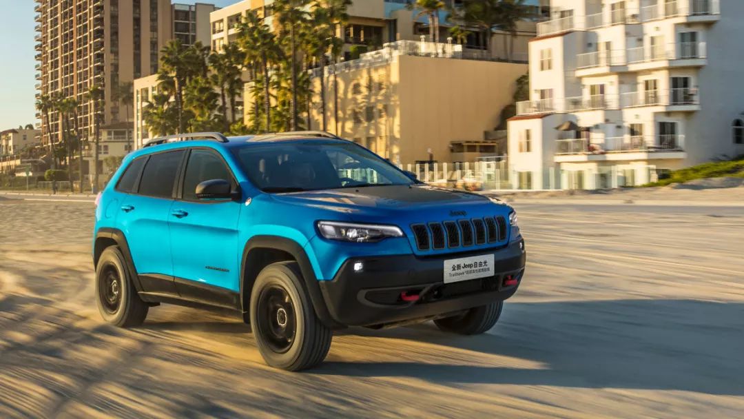 说好的中期改款 结果Jeep带来一台几乎完全换装的新车