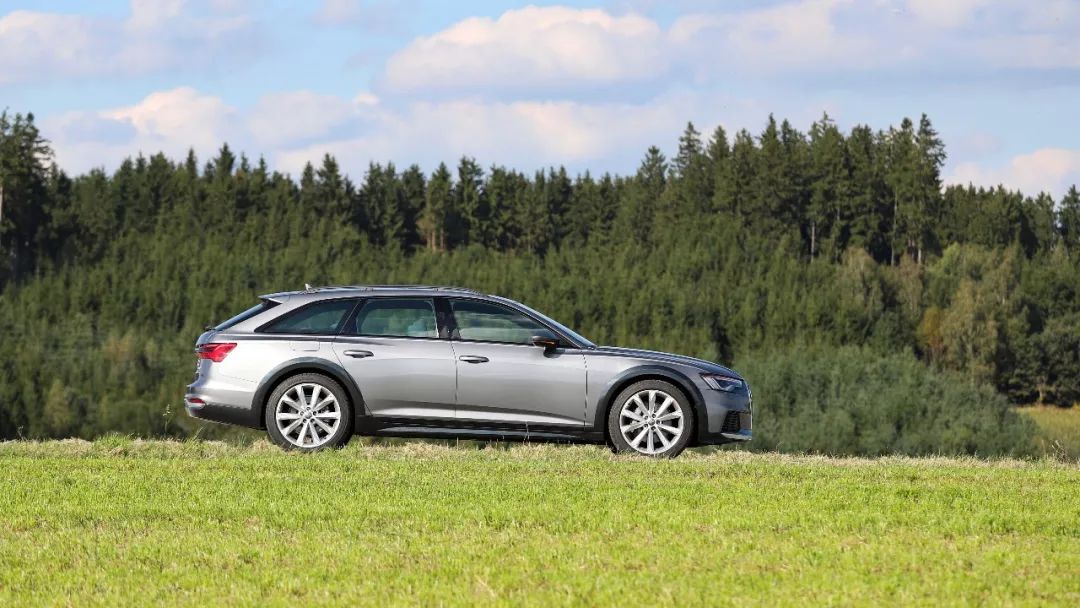 奥迪A6 allroad 搭载8AT变速箱