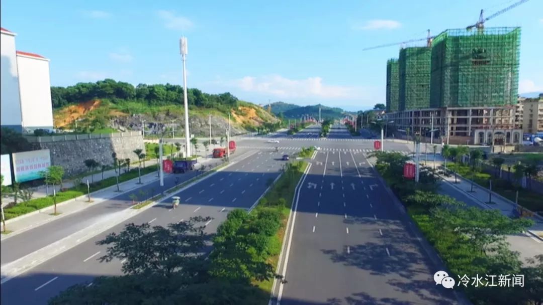 聚焦|冷水江:将城东新区建成功能齐备生态宜居美丽新城