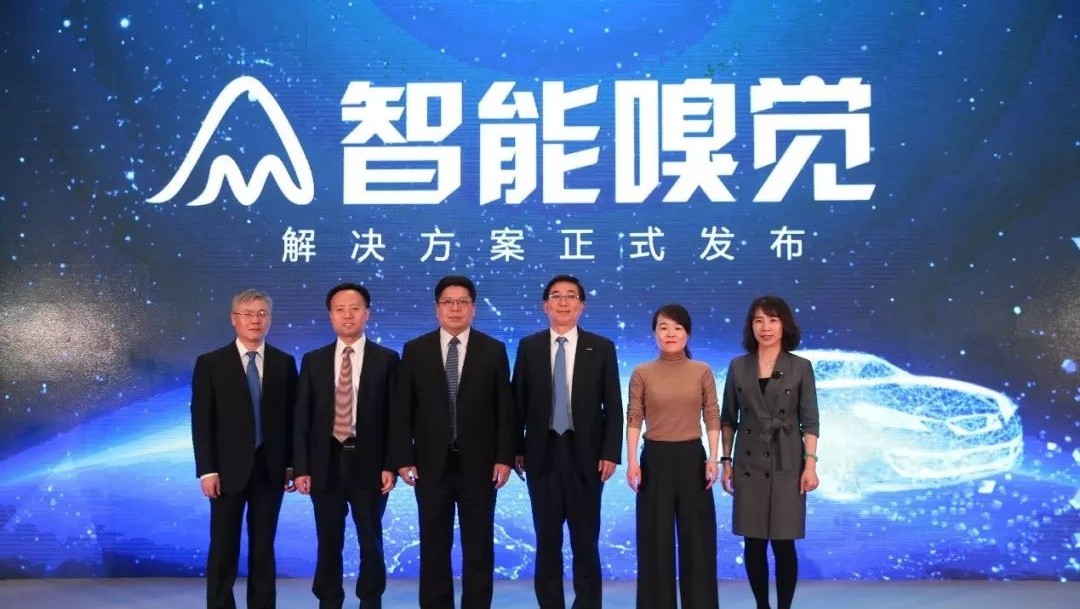 速递!新鲜的“吉利汽车“资讯全在这，看我就够了