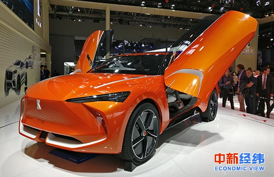  新能源概念车 中新经纬吴起龙 摄