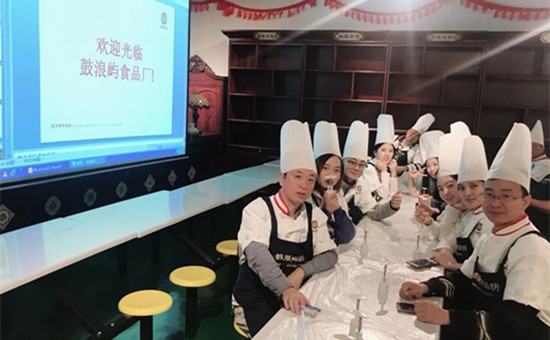 20名旅游体验师相聚鹭岛 抢 先深度体验厦门优