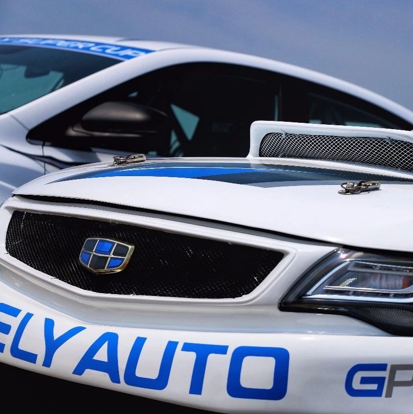 触手可及的梦想，这可能是你距离专业赛车最近的地方