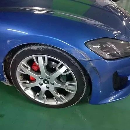 “中型三厢车“有新的文章更新，请注意查收