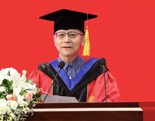 北京大学前沿交叉学科研究院2018年毕业典礼暨学位授予仪式举行